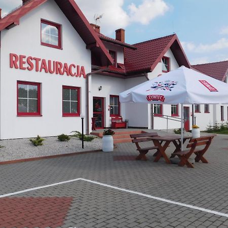 Potok 5 Hotell Zloczew Exteriör bild