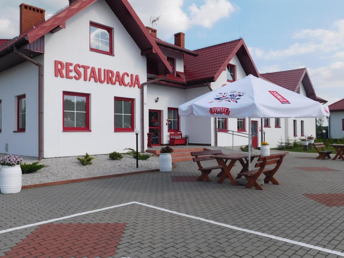 Potok 5 Hotell Zloczew Exteriör bild